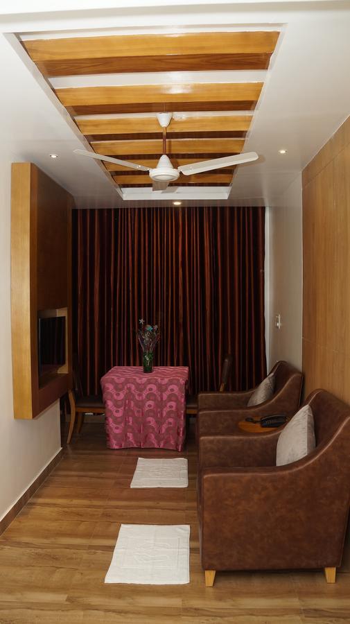 Kani Residency Hotel Тутікорин Екстер'єр фото