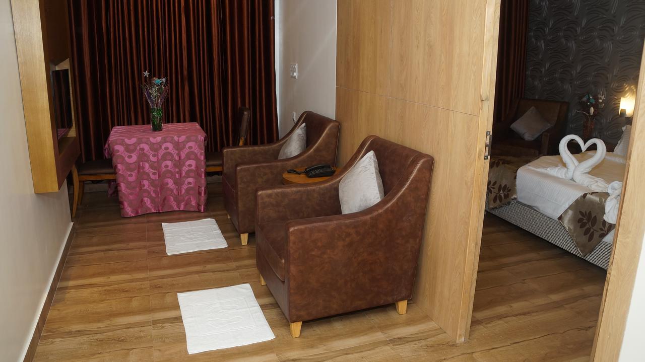 Kani Residency Hotel Тутікорин Екстер'єр фото