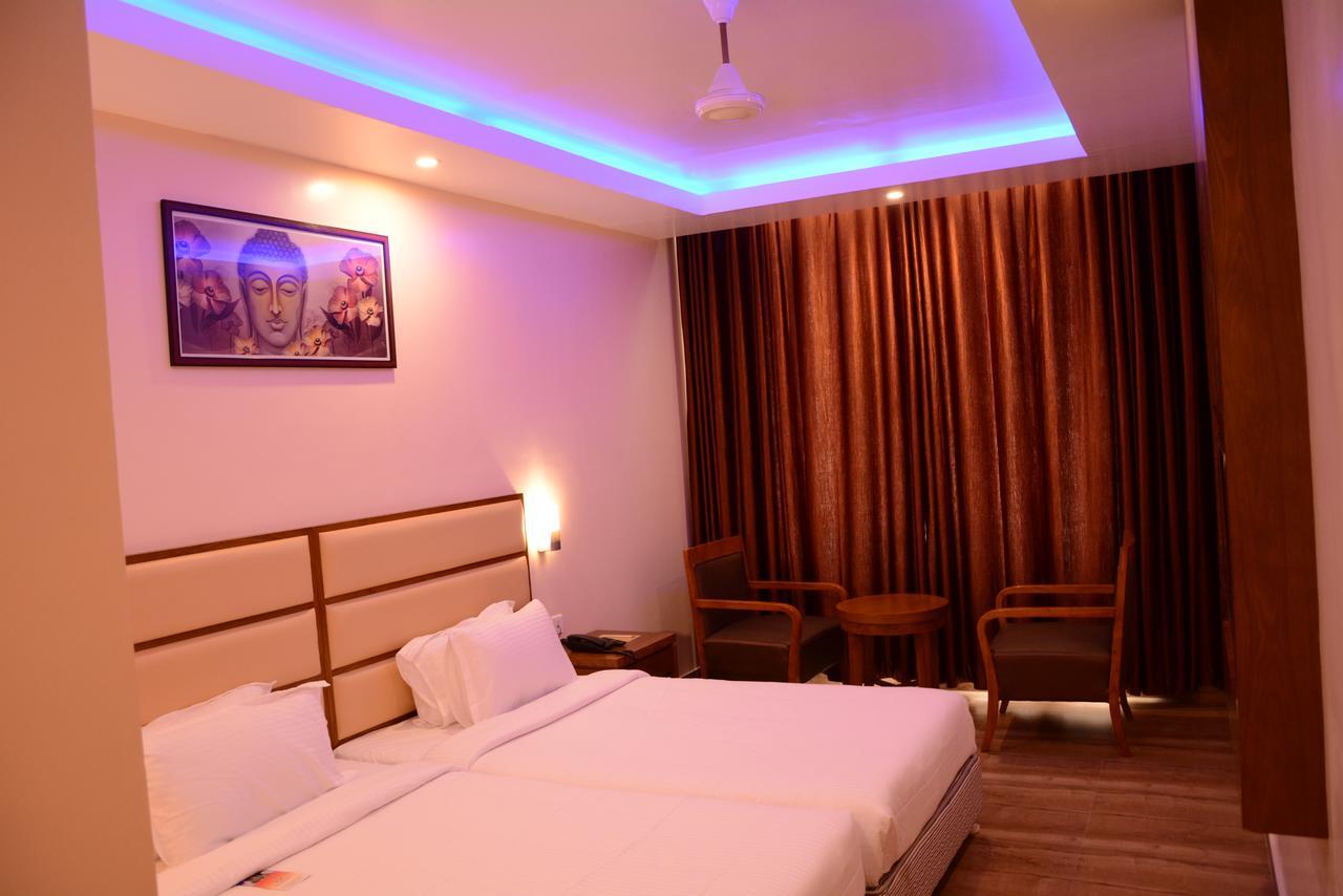 Kani Residency Hotel Тутікорин Екстер'єр фото