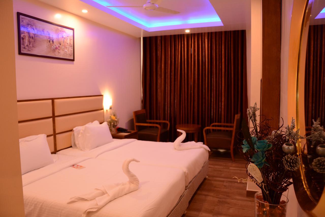 Kani Residency Hotel Тутікорин Екстер'єр фото