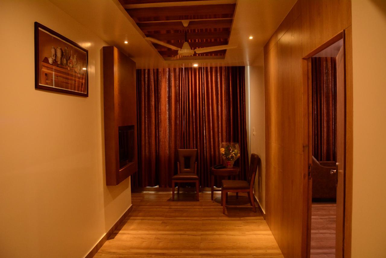 Kani Residency Hotel Тутікорин Екстер'єр фото